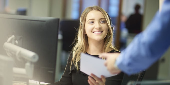 Gratification minimale des stagiaires